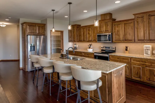 $749,000 | 7868 Chickasaw Circle, Breezy Point, MN 56472