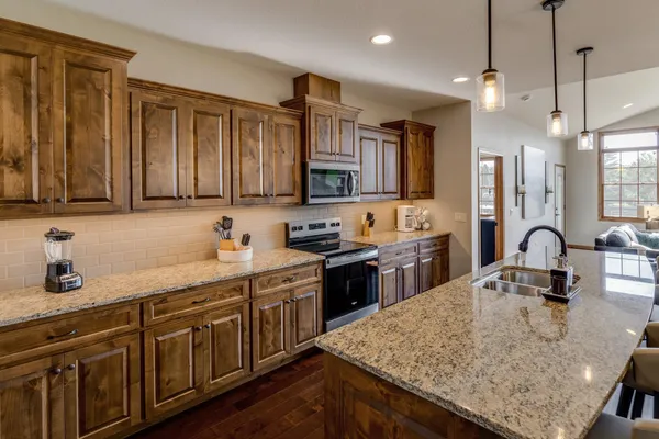 $749,000 | 7868 Chickasaw Circle, Breezy Point, MN 56472