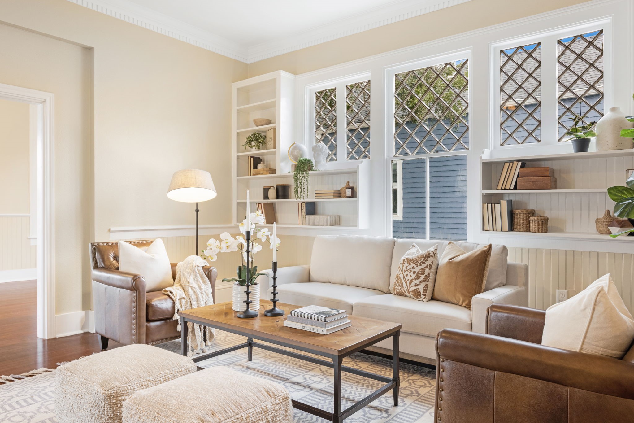 910 9th Street Galveston, TX 77550 - Photo 26 of 49 a living room with furniture and a table