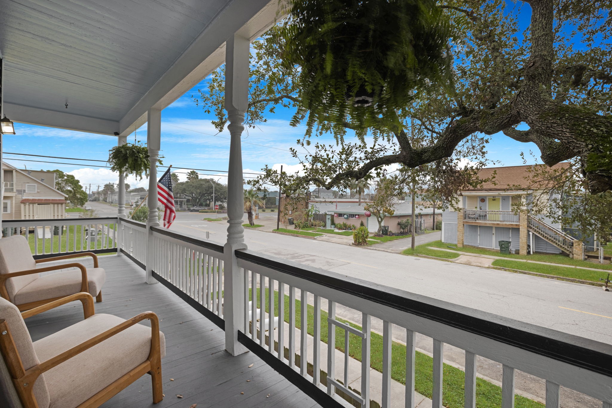 910 9th Street Galveston, TX 77550 - Photo 4 of 49 a view of city from a balcony