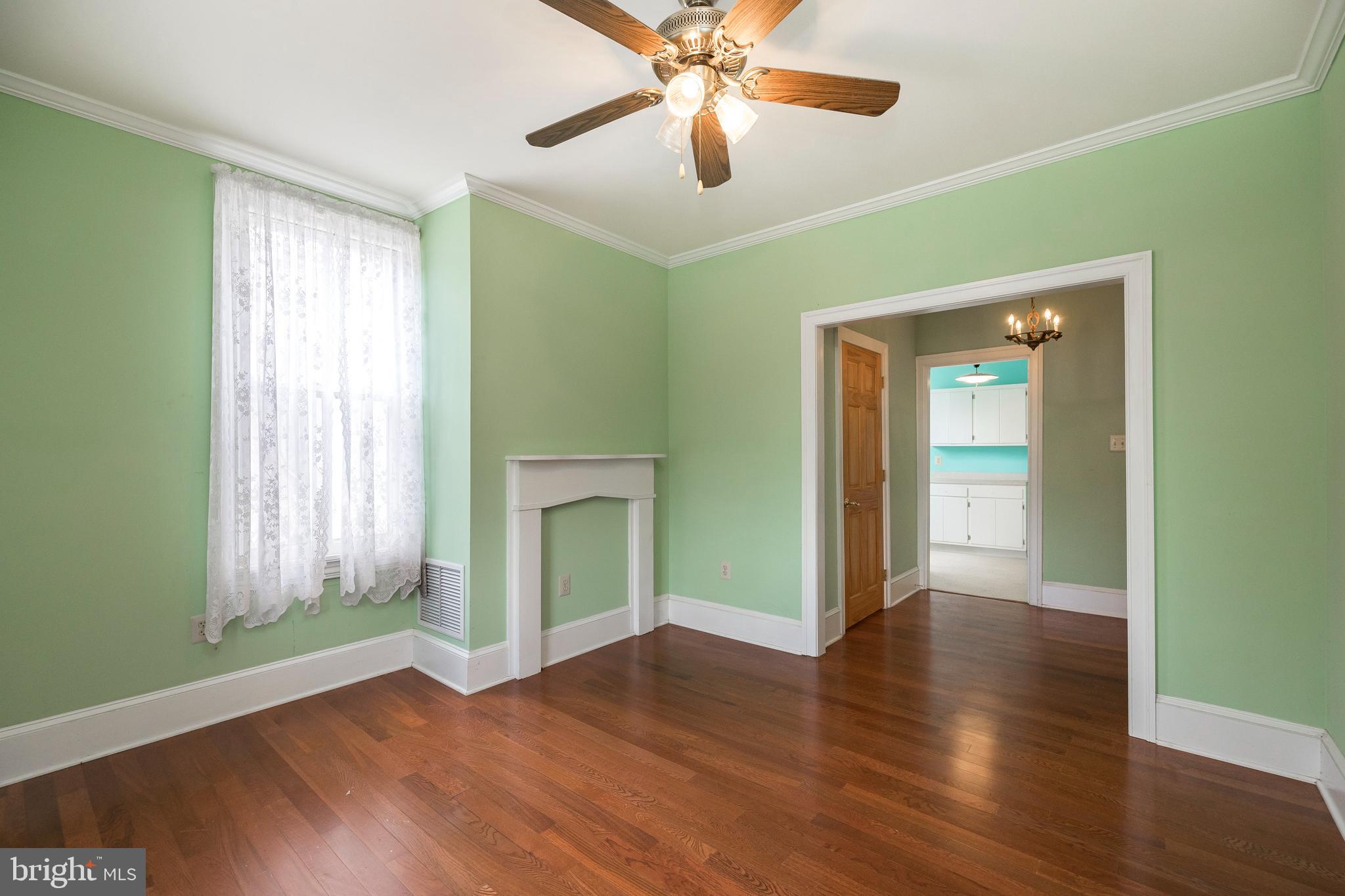 124 South Main Street Spring City, PA 19475 - Photo 8 of 34