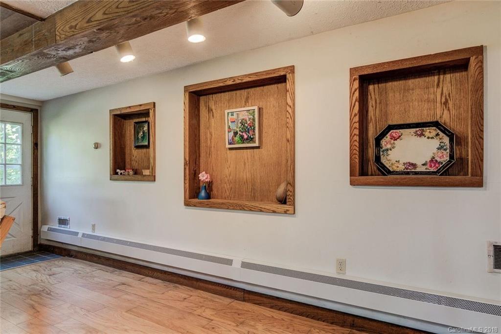 86 Carl Bowman Road Marshall, NC 28753 - Photo 11 of 29 Gallery Image 11