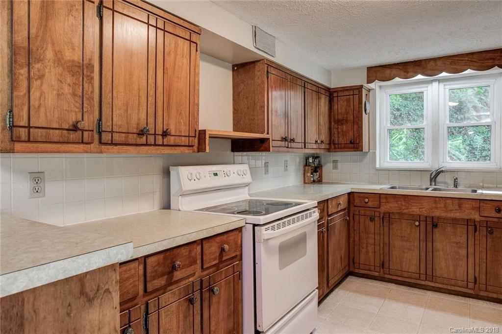 86 Carl Bowman Road Marshall, NC 28753 - Photo 15 of 29 Gallery Image 15