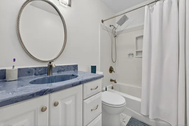 $329,000 | 30 Larkspur Drive, Unit 30, Cromwell, CT 06416