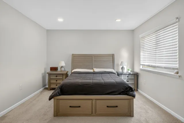 $329,000 | 30 Larkspur Drive, Unit 30, Cromwell, CT 06416