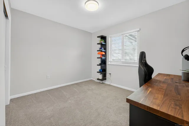 $329,000 | 30 Larkspur Drive, Unit 30, Cromwell, CT 06416