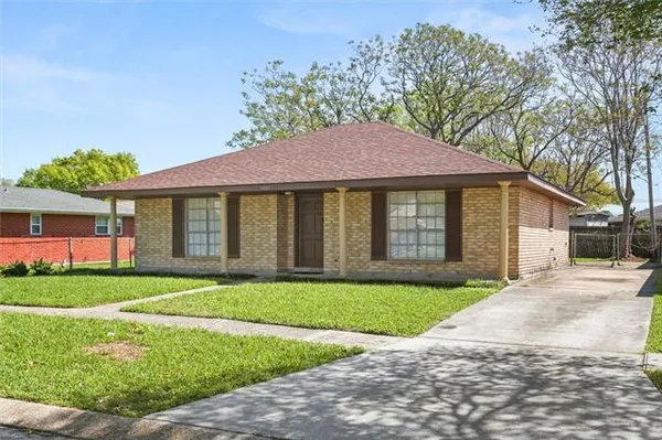 $2,100 | 1001 Minnesota Avenue, Kenner, LA 70062