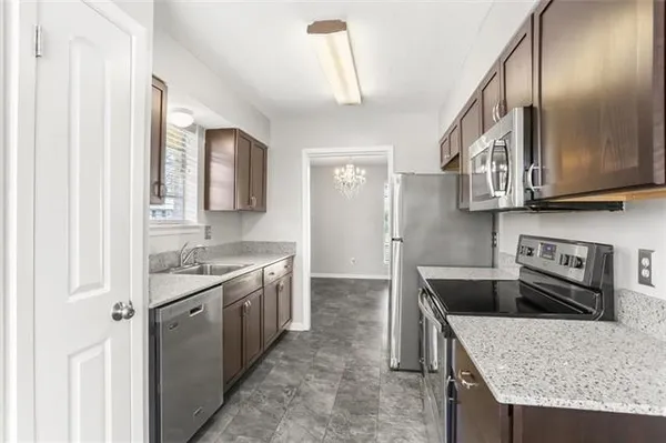 $2,100 | 1001 Minnesota Avenue, Kenner, LA 70062