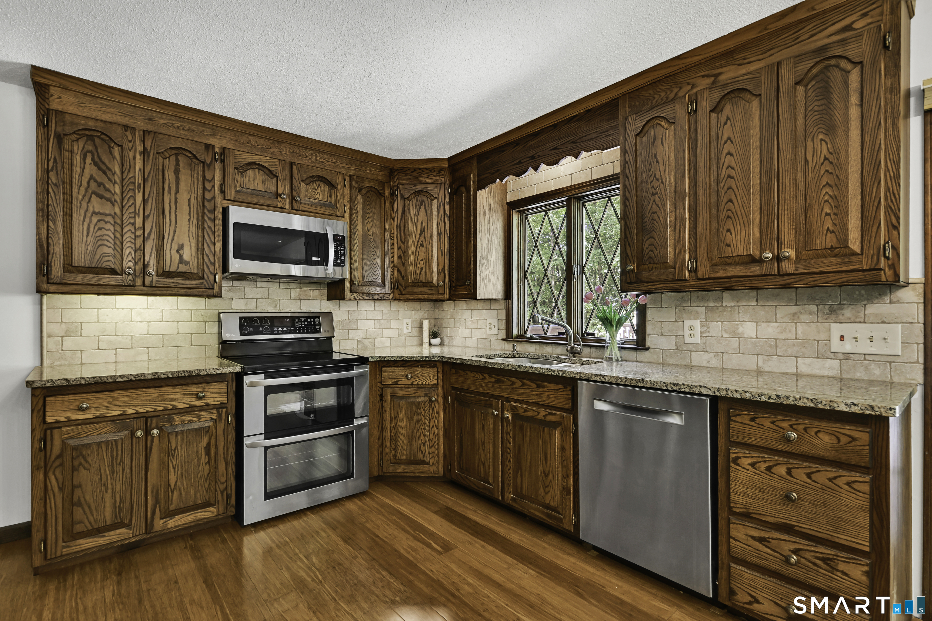 124 Brainard Hill Road Haddam, CT 06441 - Photo 11 of 40