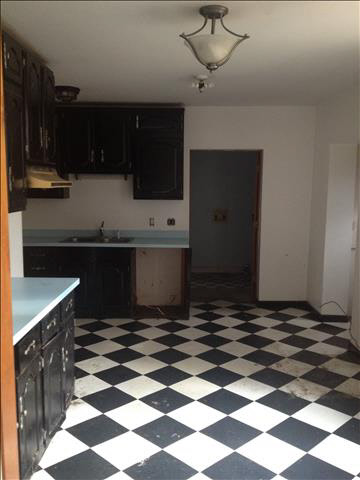 2990 West Sterns Road Lambertville, MI 48144 - Photo 2 of 12 Kitchen