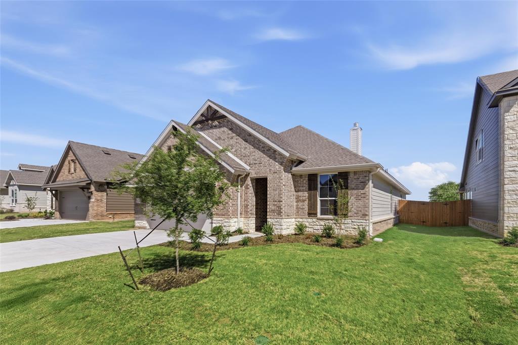 1233 Sabine River Lane Springtown, TX 76082 - Photo 3 of 27