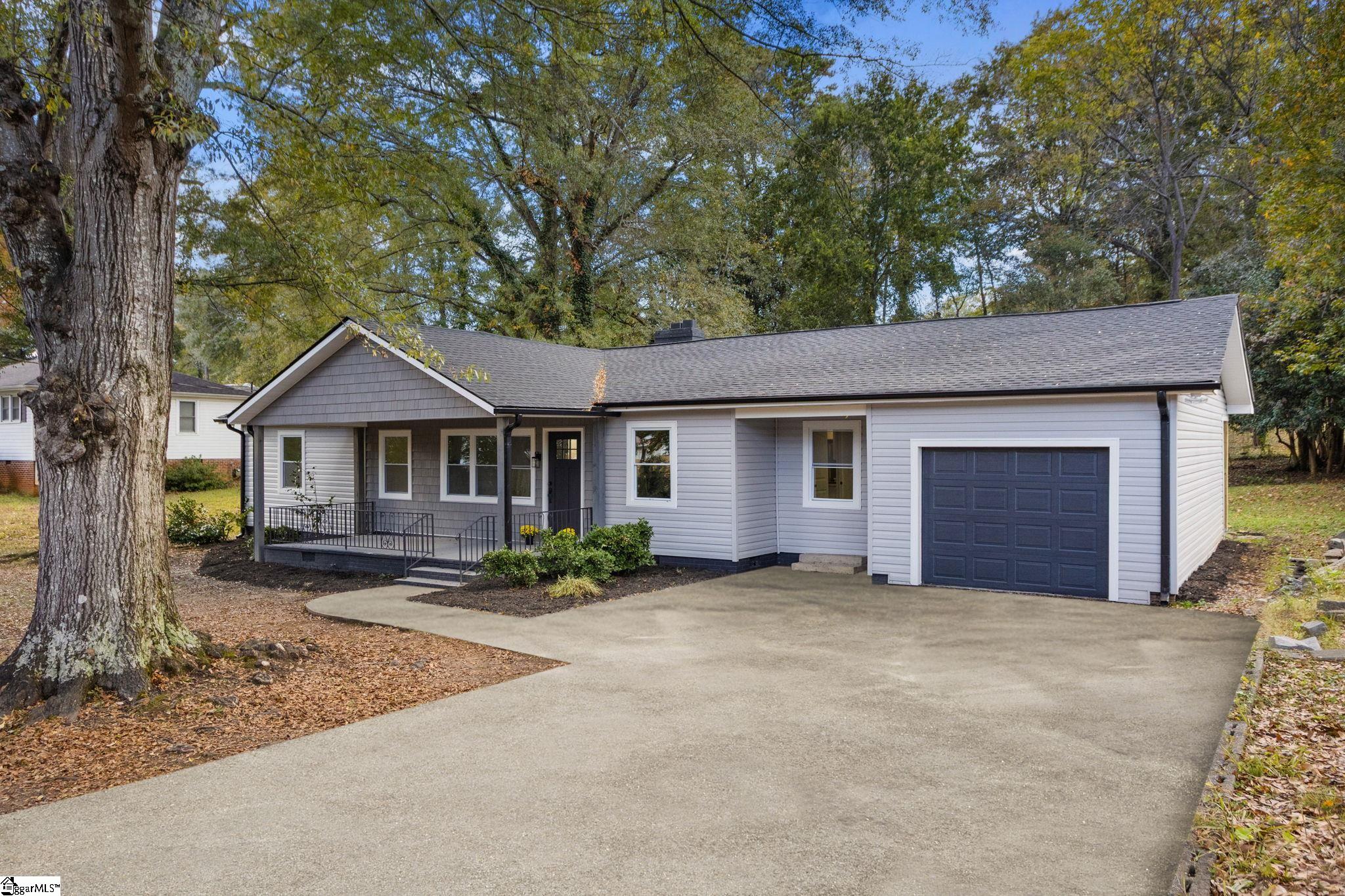 123 Princeton Avenue Greenville, SC 29607 - Photo 2 of 31