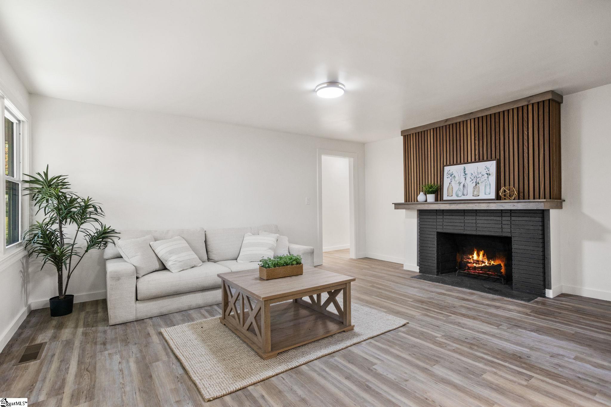 123 Princeton Avenue Greenville, SC 29607 - Photo 4 of 31