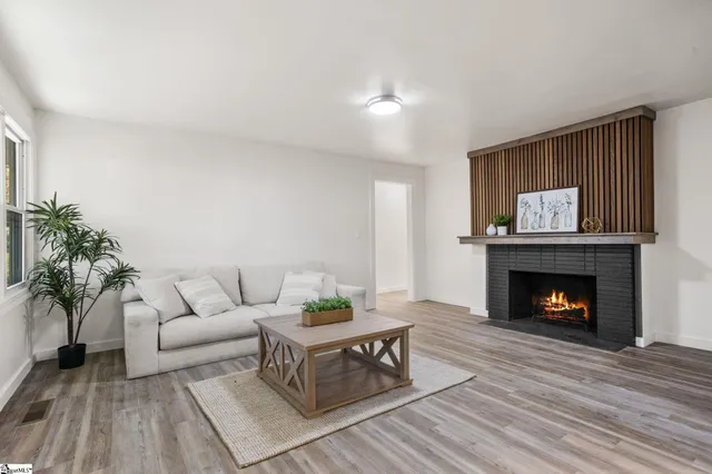 $424,900 | 123 Princeton Avenue, Greenville, SC 29607