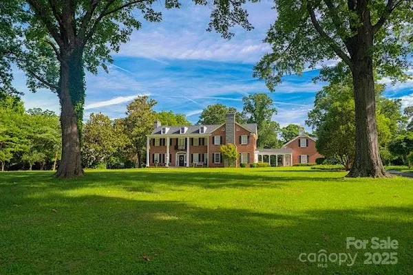 $750,000 | 1035 Pee Dee Avenue, Albemarle, NC 28001