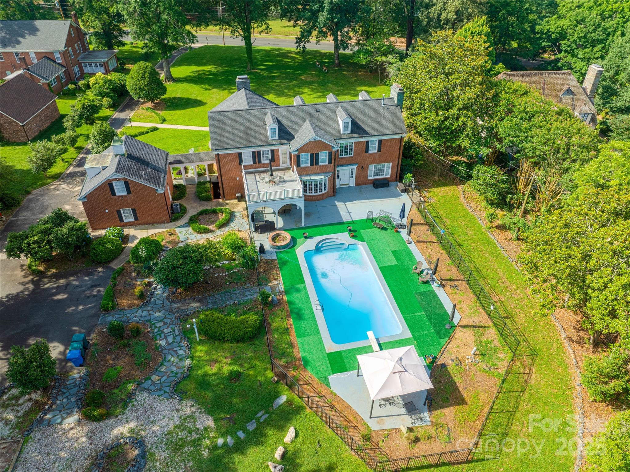 1035 Pee Dee Avenue Albemarle, NC 28001 - Photo 8 of 31