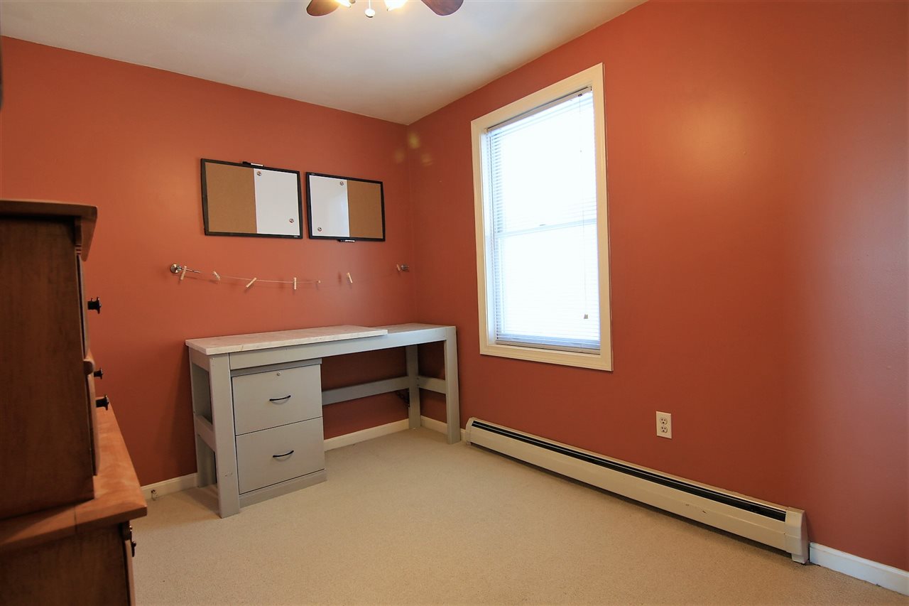 550 Weston Road Manchester, NH 03103 - Photo 17 of 29 Gallery Image 17