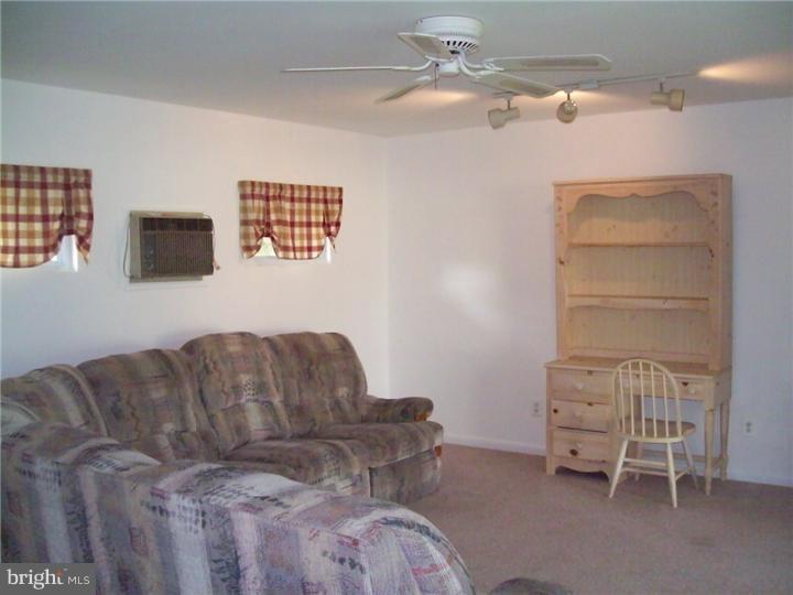 1320 Meetinghouse Road Rydal, PA 19046 - Photo 8 of 18 Family Room