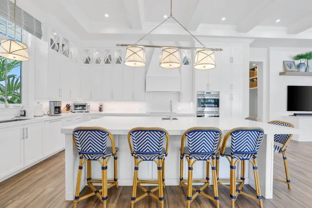 $9,995,000 | 3700 Northeast 24th Avenue, Lighthouse Point, FL 33064