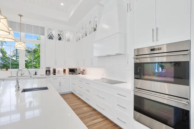 $9,995,000 | 3700 Northeast 24th Avenue, Lighthouse Point, FL 33064