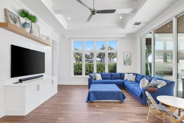 $9,995,000 | 3700 Northeast 24th Avenue, Lighthouse Point, FL 33064