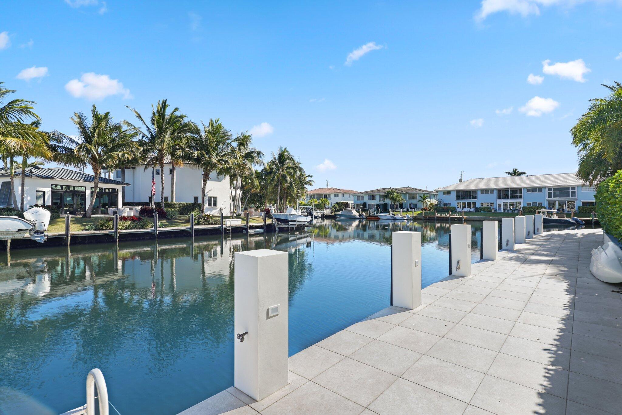 3700 Northeast 24th Avenue Lighthouse Point, FL 33064 - Photo 30 of 97 3700 Northeast 24th Ave - 43.jpg-SMALL