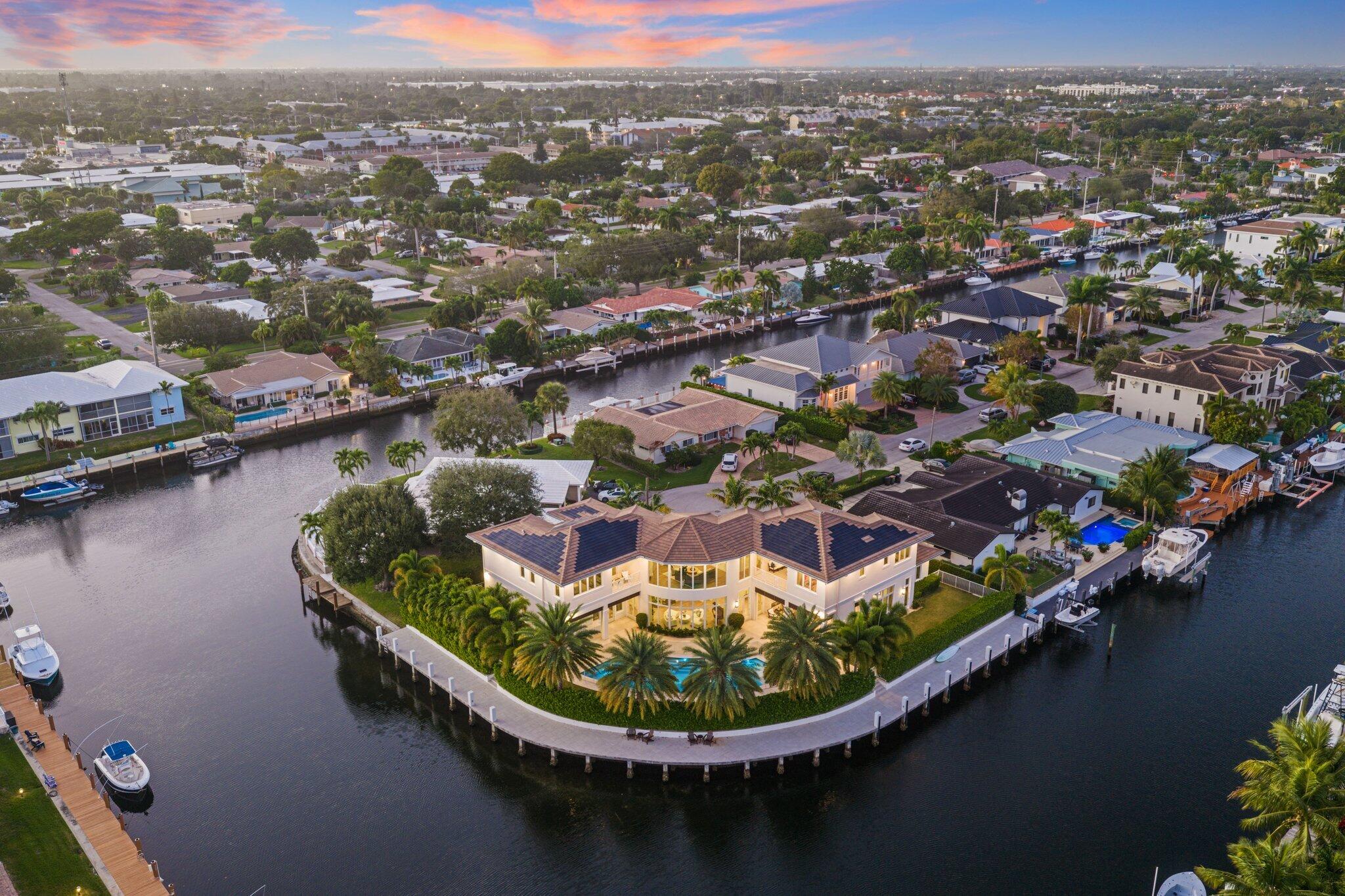 3700 Northeast 24th Avenue Lighthouse Point, FL 33064 - Photo 3 of 97 3700 Northeast 24th Ave - 125.jpg-SMALL