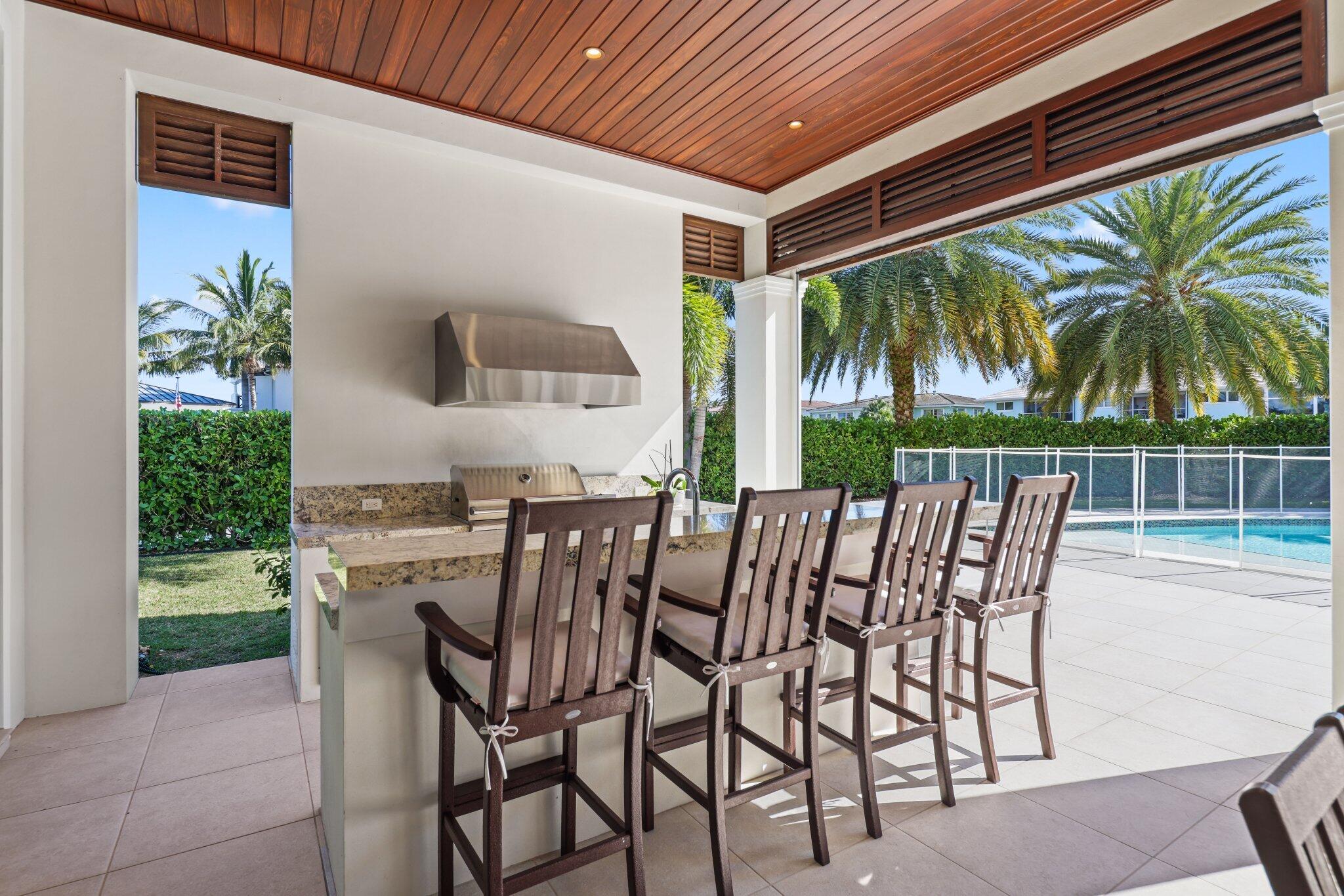 3700 Northeast 24th Avenue Lighthouse Point, FL 33064 - Photo 34 of 97 3700 Northeast 24th Ave - 48.jpg-SMALL