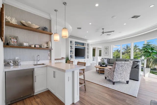 $9,995,000 | 3700 Northeast 24th Avenue, Lighthouse Point, FL 33064