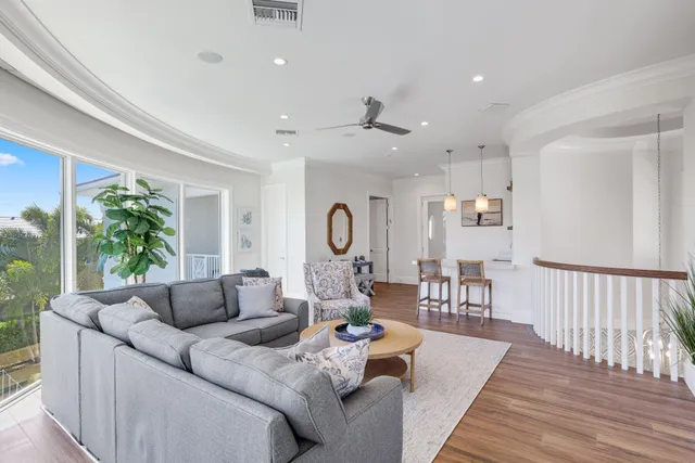 $9,995,000 | 3700 Northeast 24th Avenue, Lighthouse Point, FL 33064