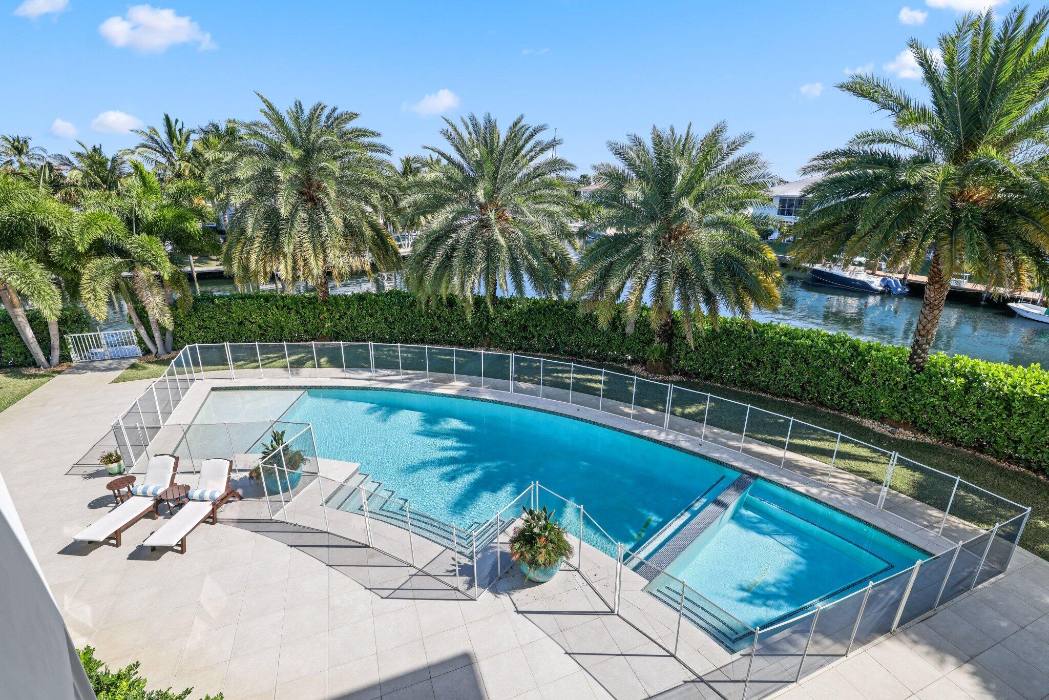 3700 Northeast 24th Avenue Lighthouse Point, FL 33064 - Photo 54 of 97 3700 Northeast 24th Ave - 73.jpg-SMALL