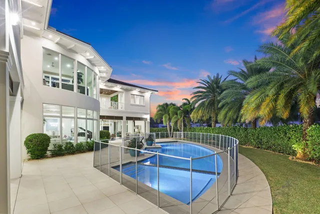 $9,995,000 | 3700 Northeast 24th Avenue, Lighthouse Point, FL 33064