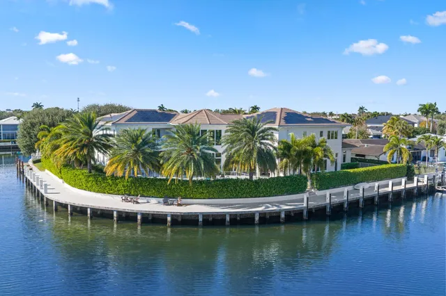 $9,995,000 | 3700 Northeast 24th Avenue, Lighthouse Point, FL 33064