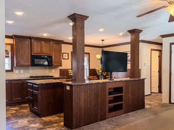 $215,000 | 220 Robin Hood Lane, Unit 220, Exeter, NH 03833