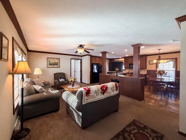 $215,000 | 220 Robin Hood Lane, Unit 220, Exeter, NH 03833