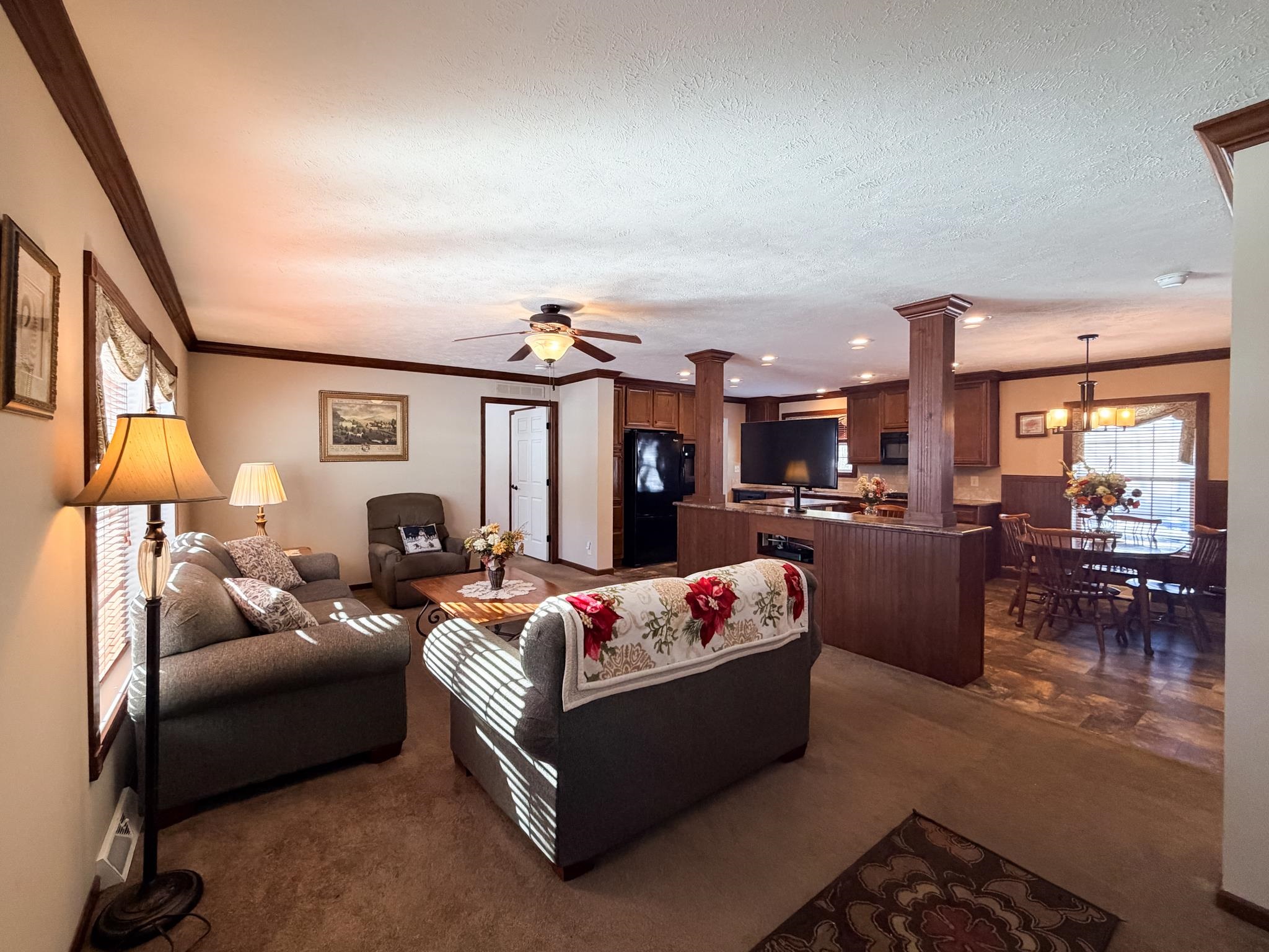 220 Robin Hood Lane, Unit 220 Exeter, NH 03833 - Photo 7 of 38