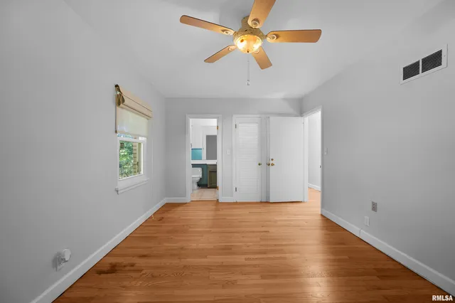 $275,000 | 660 18th Avenue, East Moline, IL 61244