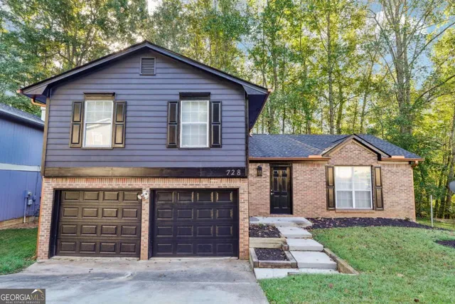$255,000 | 728 Stonebridge Crescent, Lithonia, GA 30058