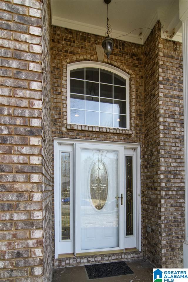 2012 Jarred Circle Leeds, AL 35094 - Photo 5 of 38