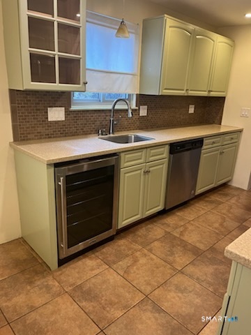 82 River Bend Road, Unit A Stratford, CT 06614 - Photo 4 of 22