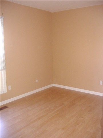 1482 Saddle Lane Rochester, MI 48306 - Photo 7 of 10 31035345-6.JPG
