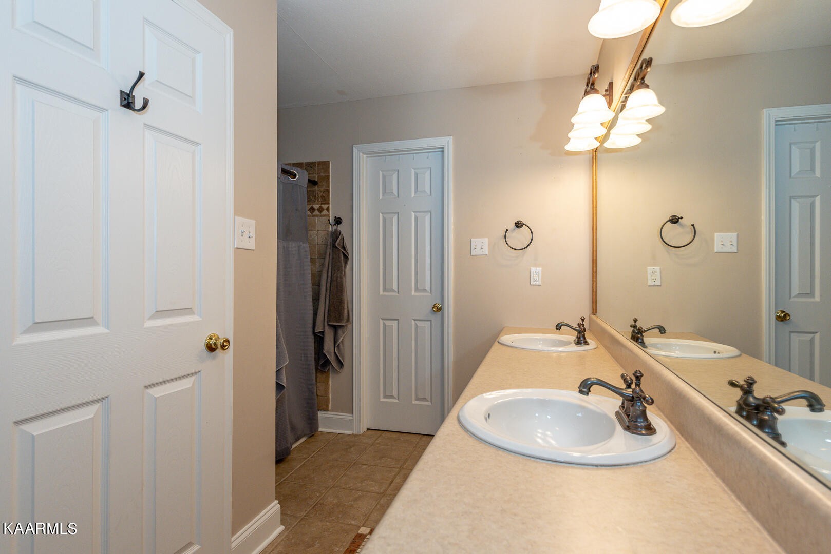 1010 Burton Road Greenback, TN 37742 - Photo 19 of 49 a bathroom with a sink and a mirror