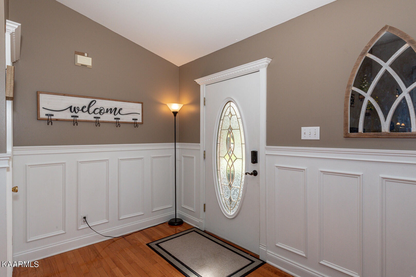 1010 Burton Road Greenback, TN 37742 - Photo 7 of 49 a view of a livingroom with wooden floor