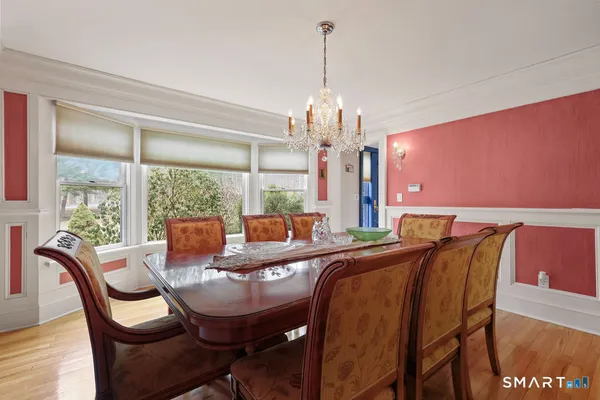 $885,000 | 17 Abbotts Hill Road, Newtown, CT 06470