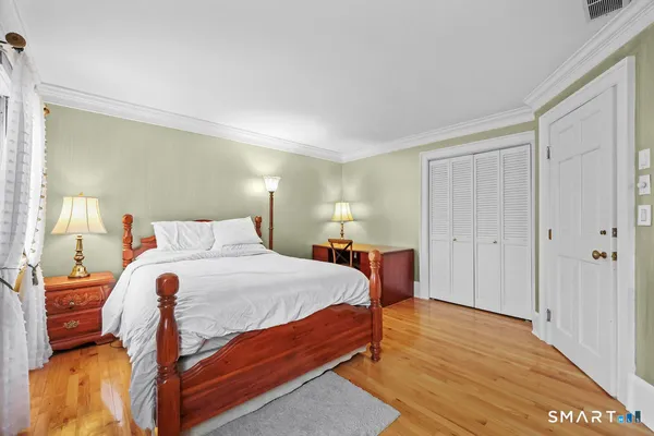 $885,000 | 17 Abbotts Hill Road, Newtown, CT 06470