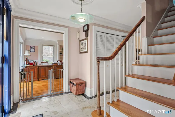 $885,000 | 17 Abbotts Hill Road, Newtown, CT 06470