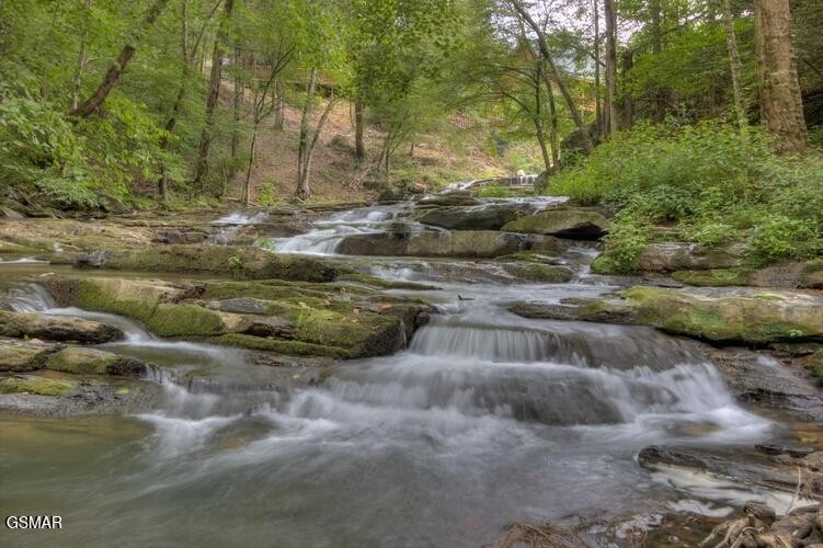 2181 Wears Valley Road Sevierville, TN 37862 - Photo 6 of 25 Gallery Image 6