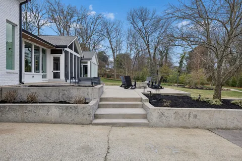 $3,900,000 | 3900 Crestridge Drive, Nashville, TN 37204