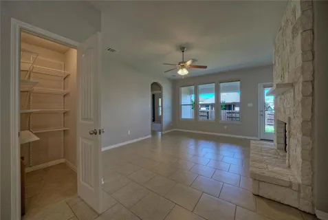 $2,700 | 18413 Falcon Pointe Boulevard, Pflugerville, TX 78660