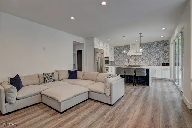 $4,150 | 9817 Park Brook Avenue, Las Vegas, NV 89134